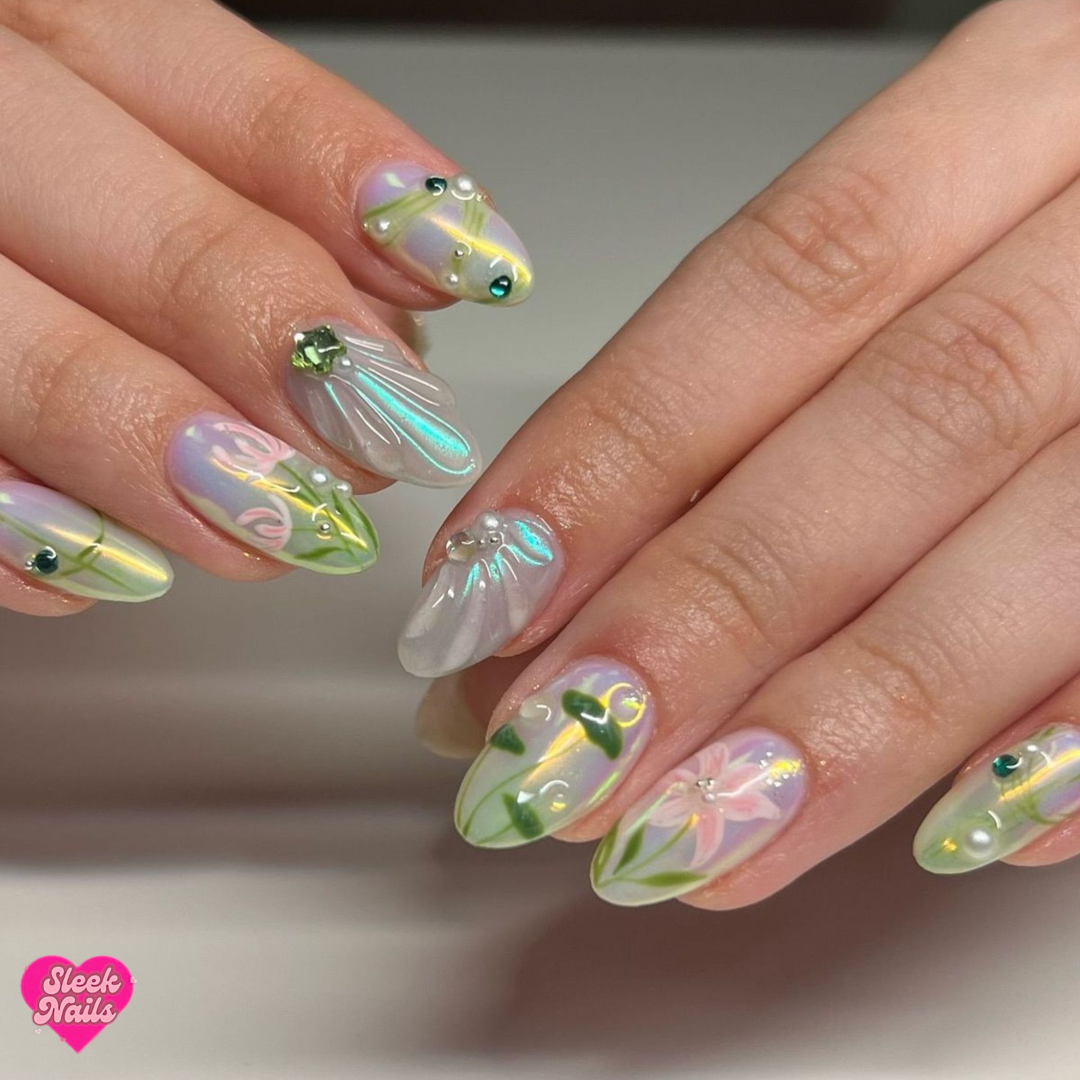 SLEEK NAILS